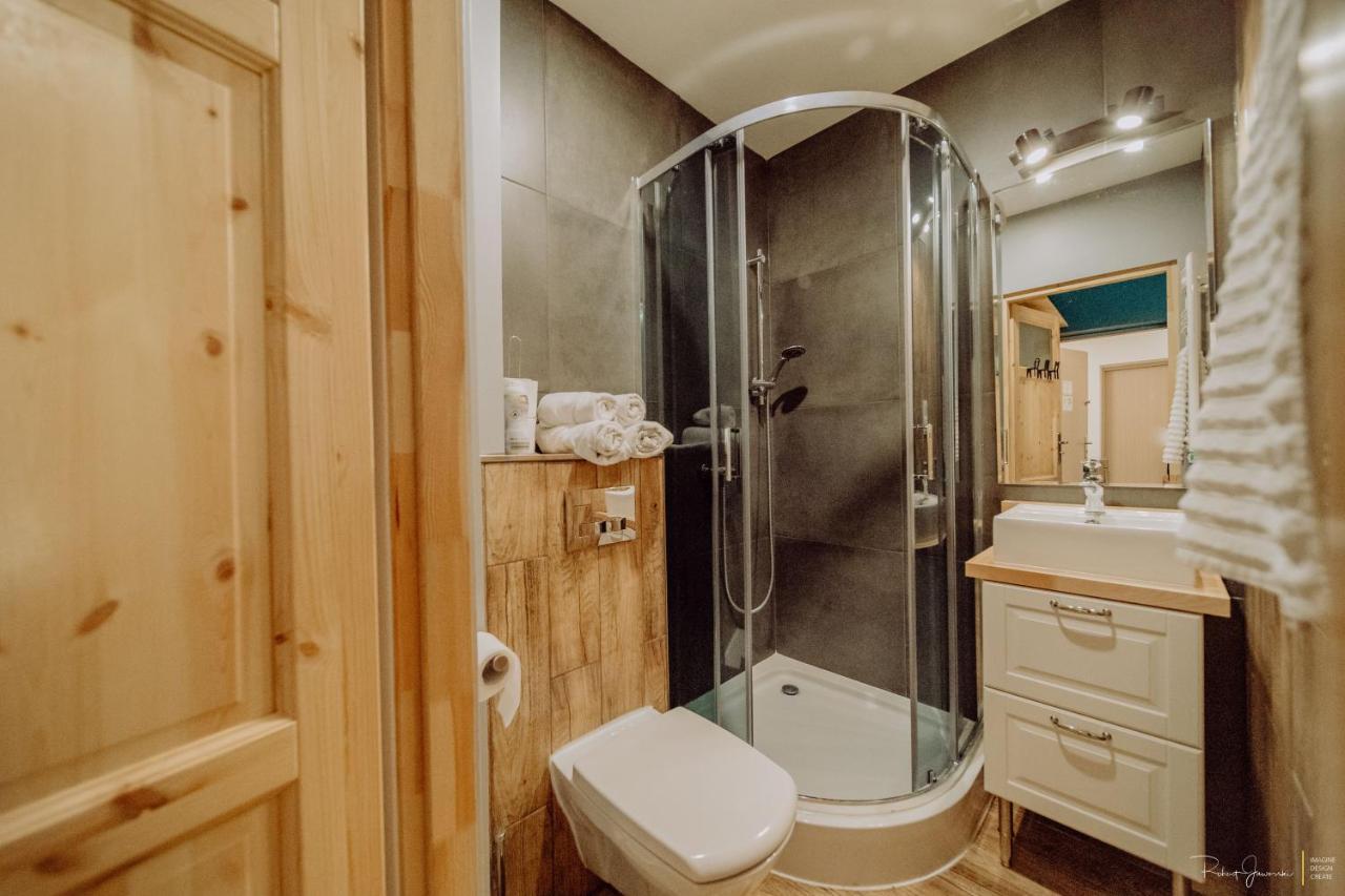 4m Apartment *