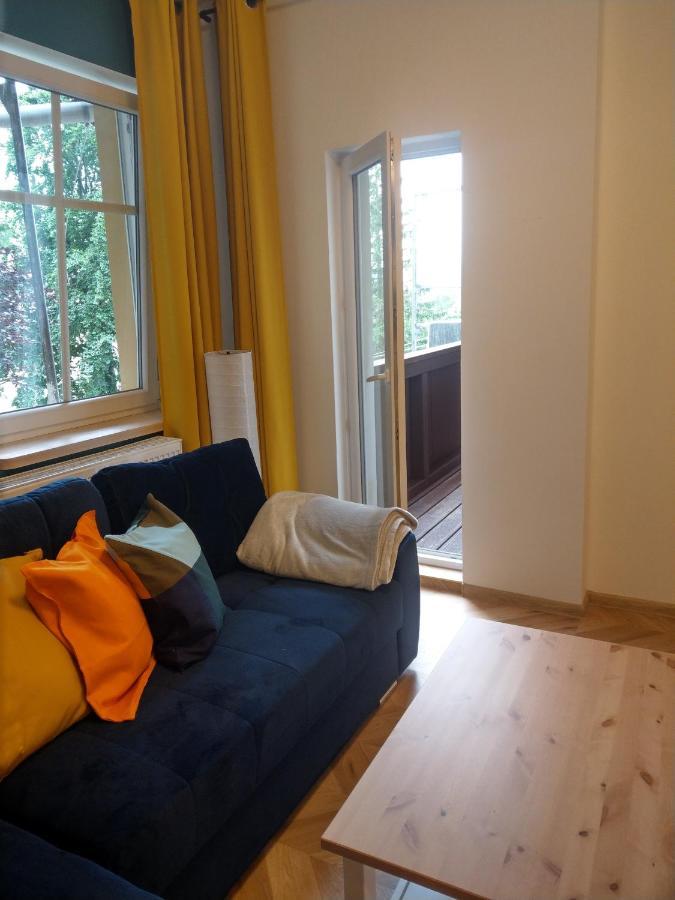 4m Apartment