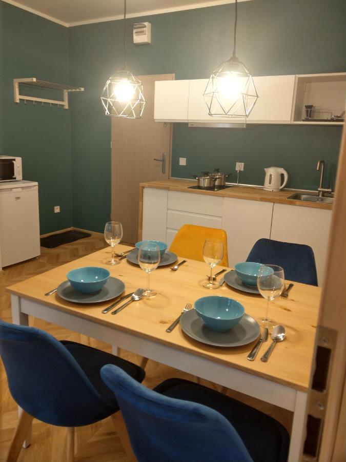4m Apartment